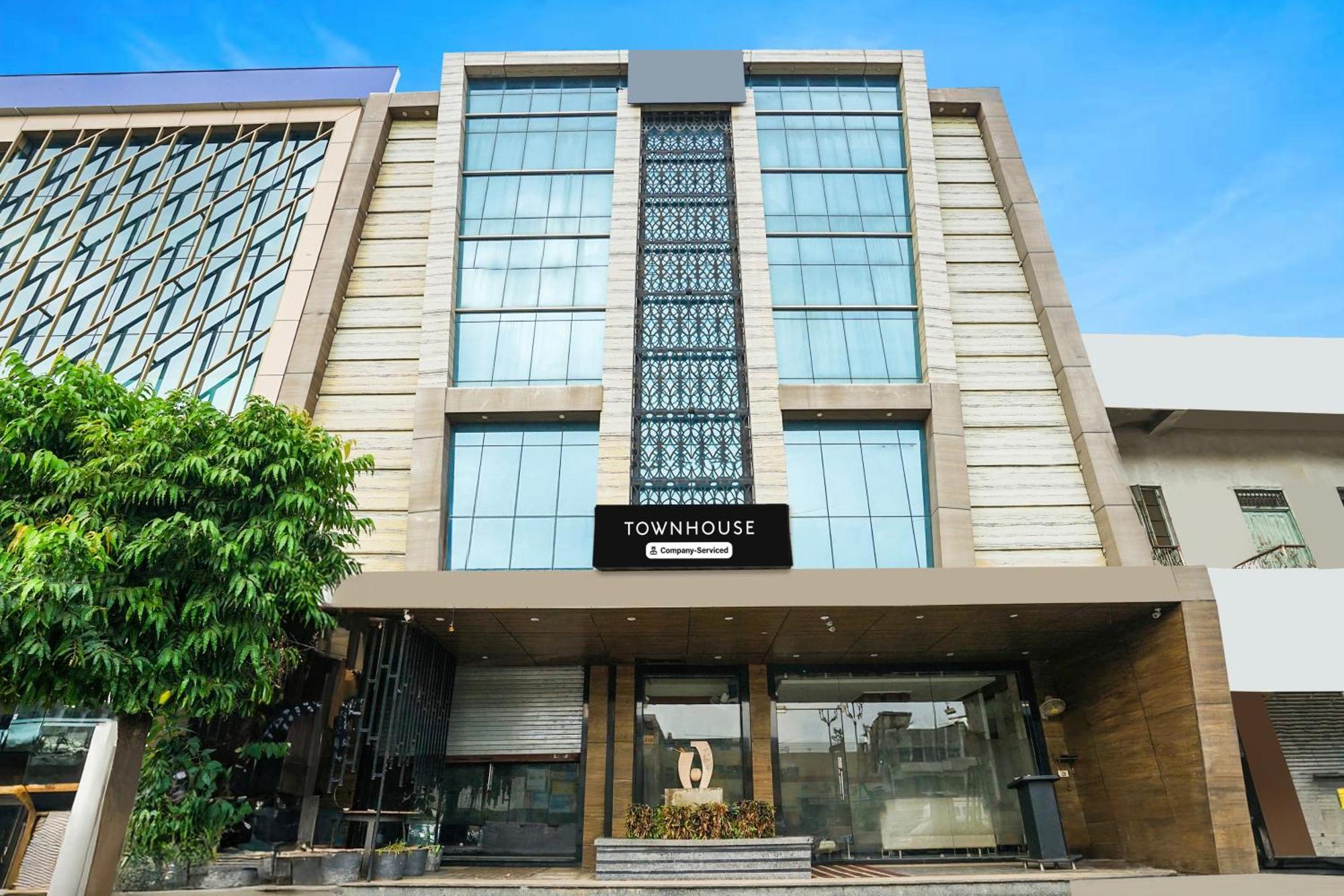 Super Townhouse Jhalawar Road Gumanpura Formerly Rockland Kota  Bagian luar foto