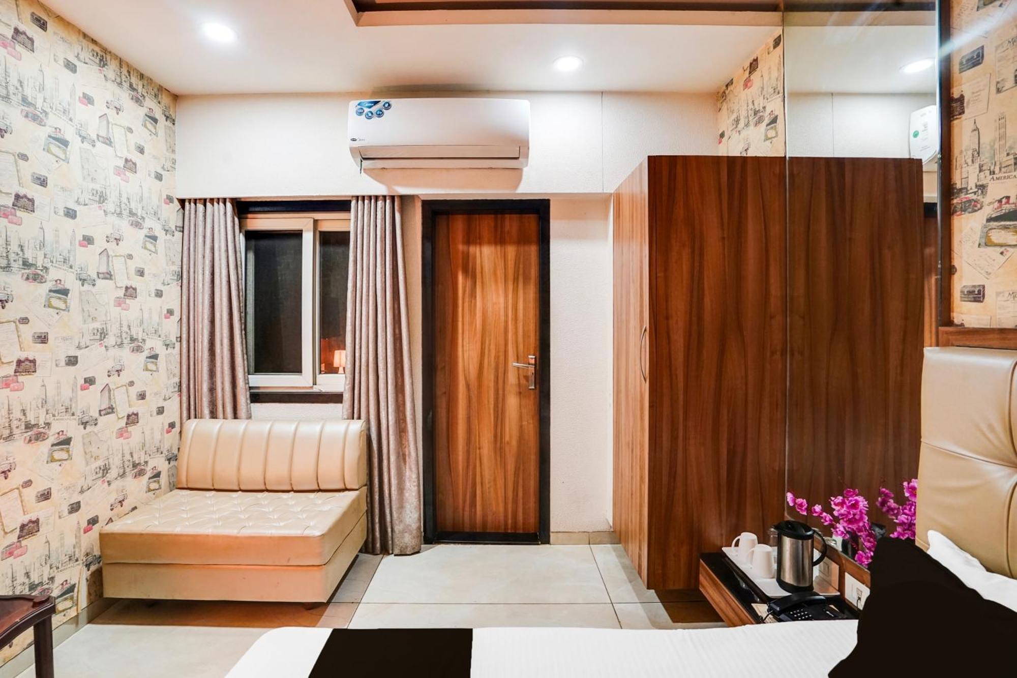 Super Townhouse Jhalawar Road Gumanpura Formerly Rockland Kota  Bagian luar foto